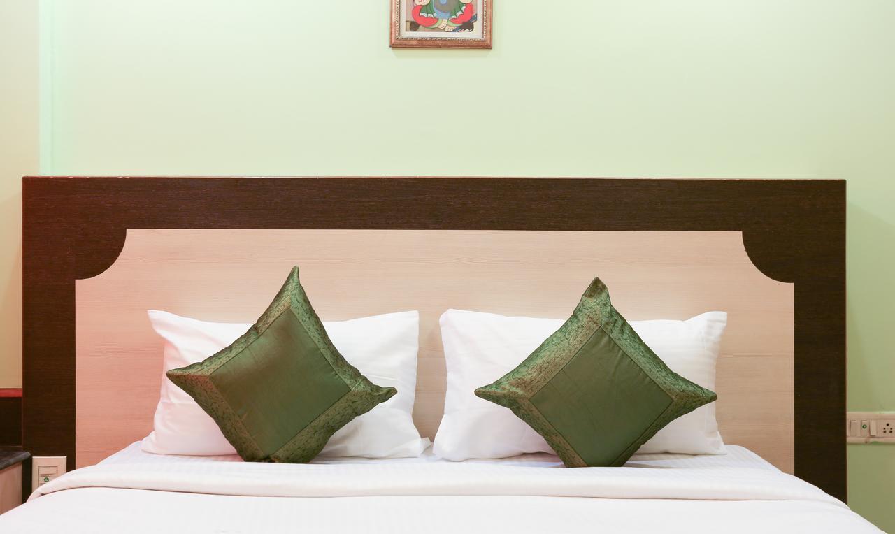Treebo Trip Grand Regency Hotel Bangalore Bagian luar foto