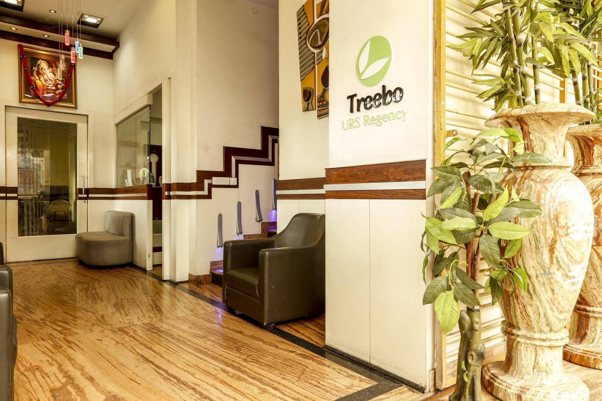 Treebo Trip Grand Regency Hotel Bangalore Bagian luar foto
