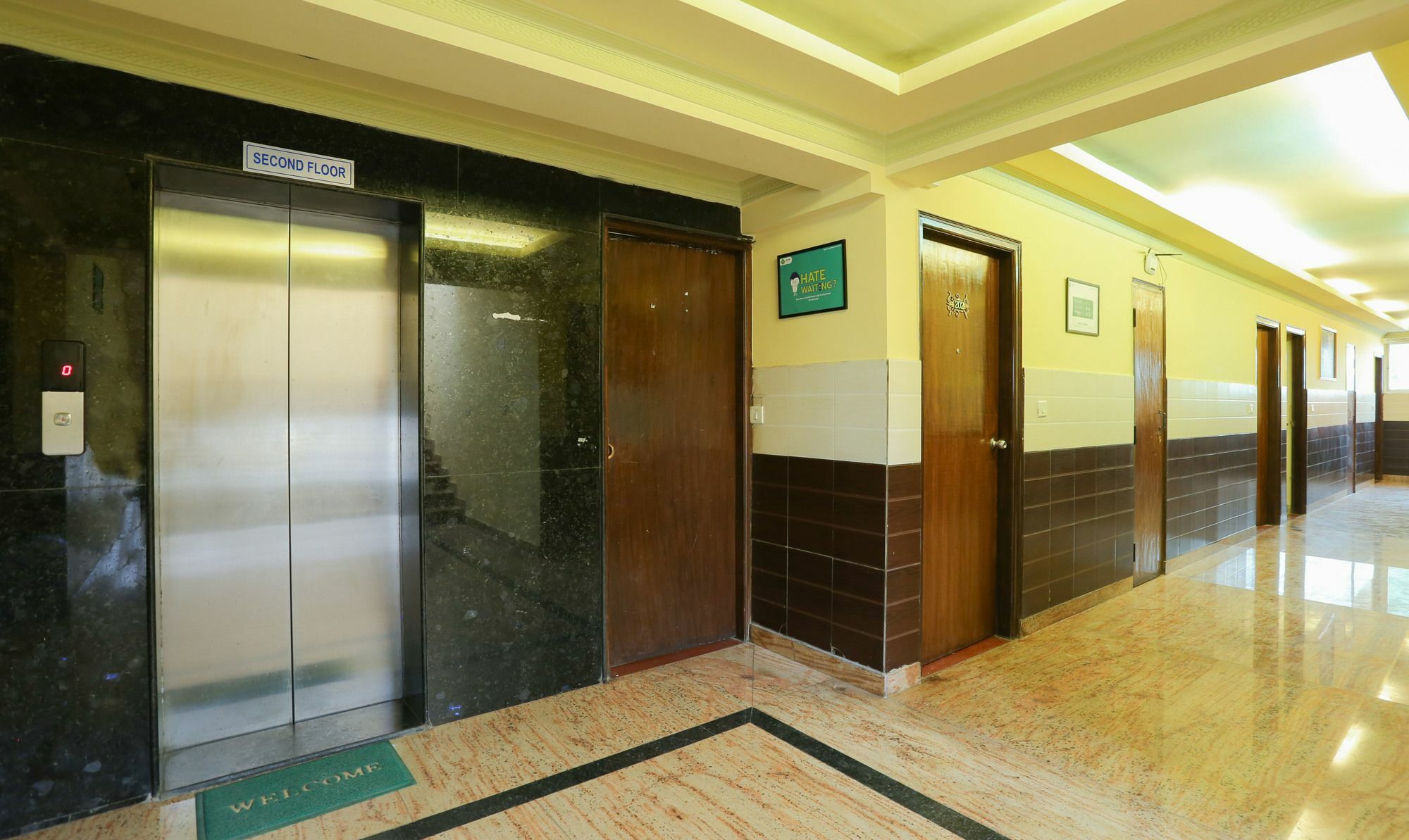 Treebo Trip Grand Regency Hotel Bangalore Bagian luar foto